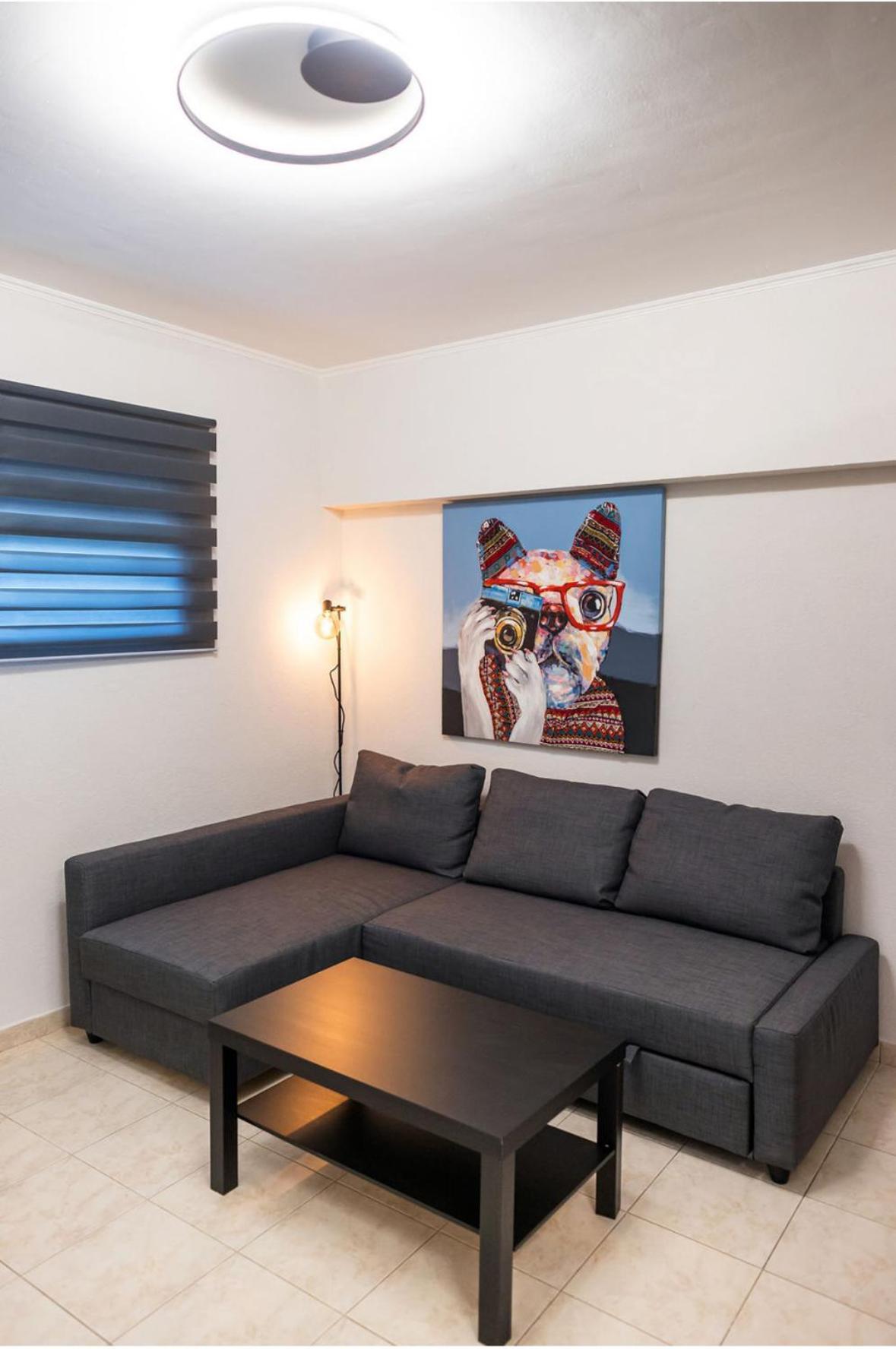 Bk Apartment Semi-Basement Néa Khilí المظهر الخارجي الصورة
